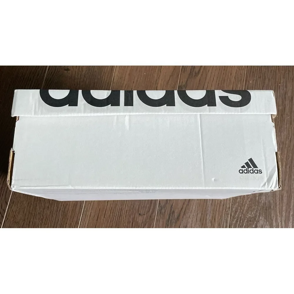 Adidas empty shoe box‎